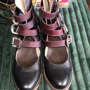 Freebird Scarlett 10